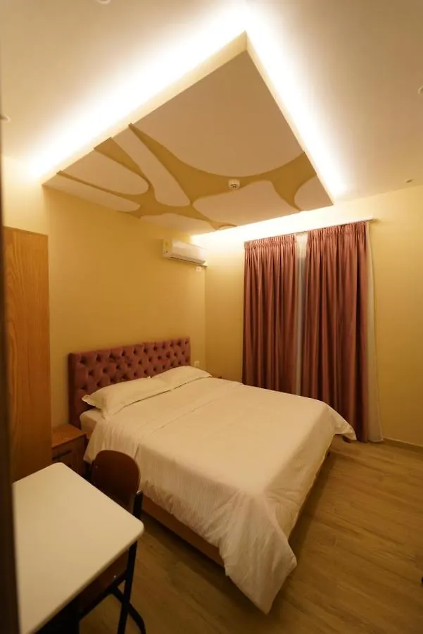 Sr99 Hotel Tirana Albánie